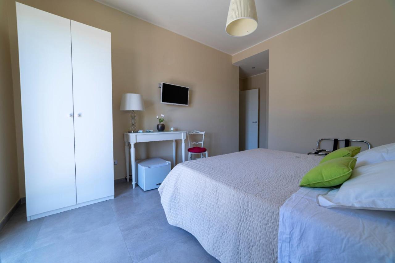 B&B Attico 160 Катания Экстерьер фото